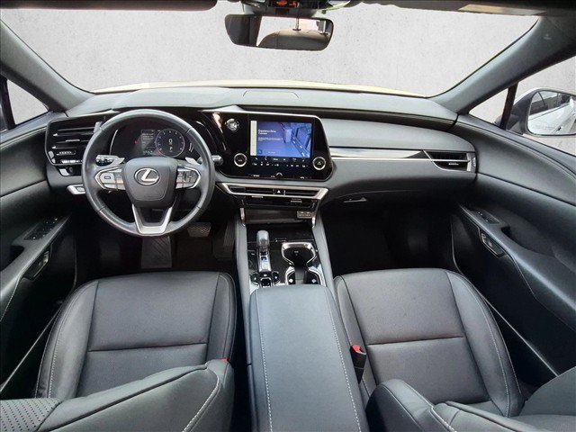 Used 2024 Lexus RX 350 FWD w/ Technology Package image 16