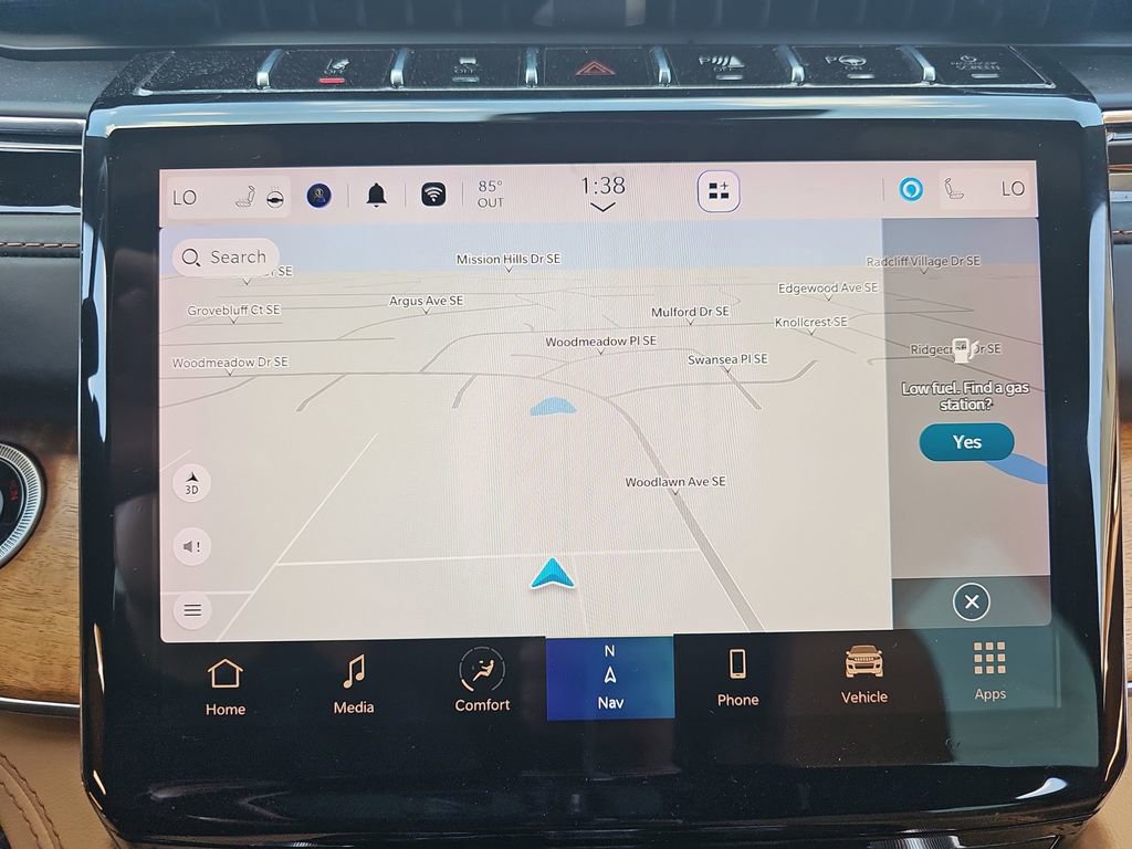 Used 2022 Jeep Grand Cherokee L Summit w/ Advanced Protech Group IV AWD/4WD image 29