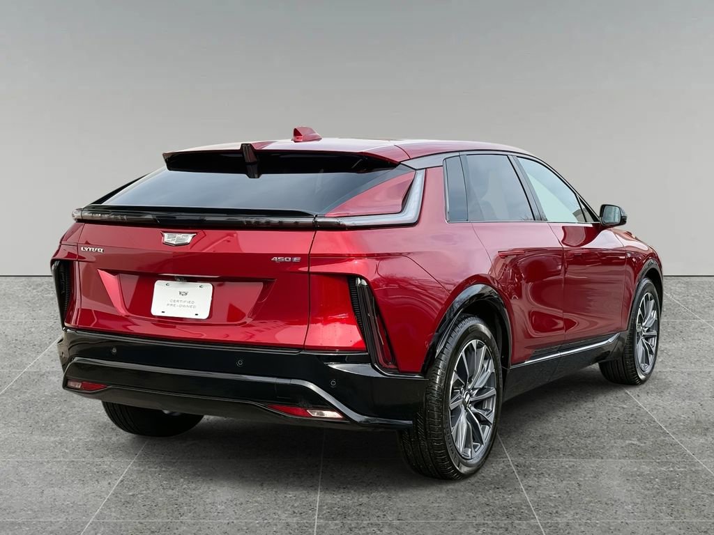 Used 2024 Cadillac Lyriq Sport image 10
