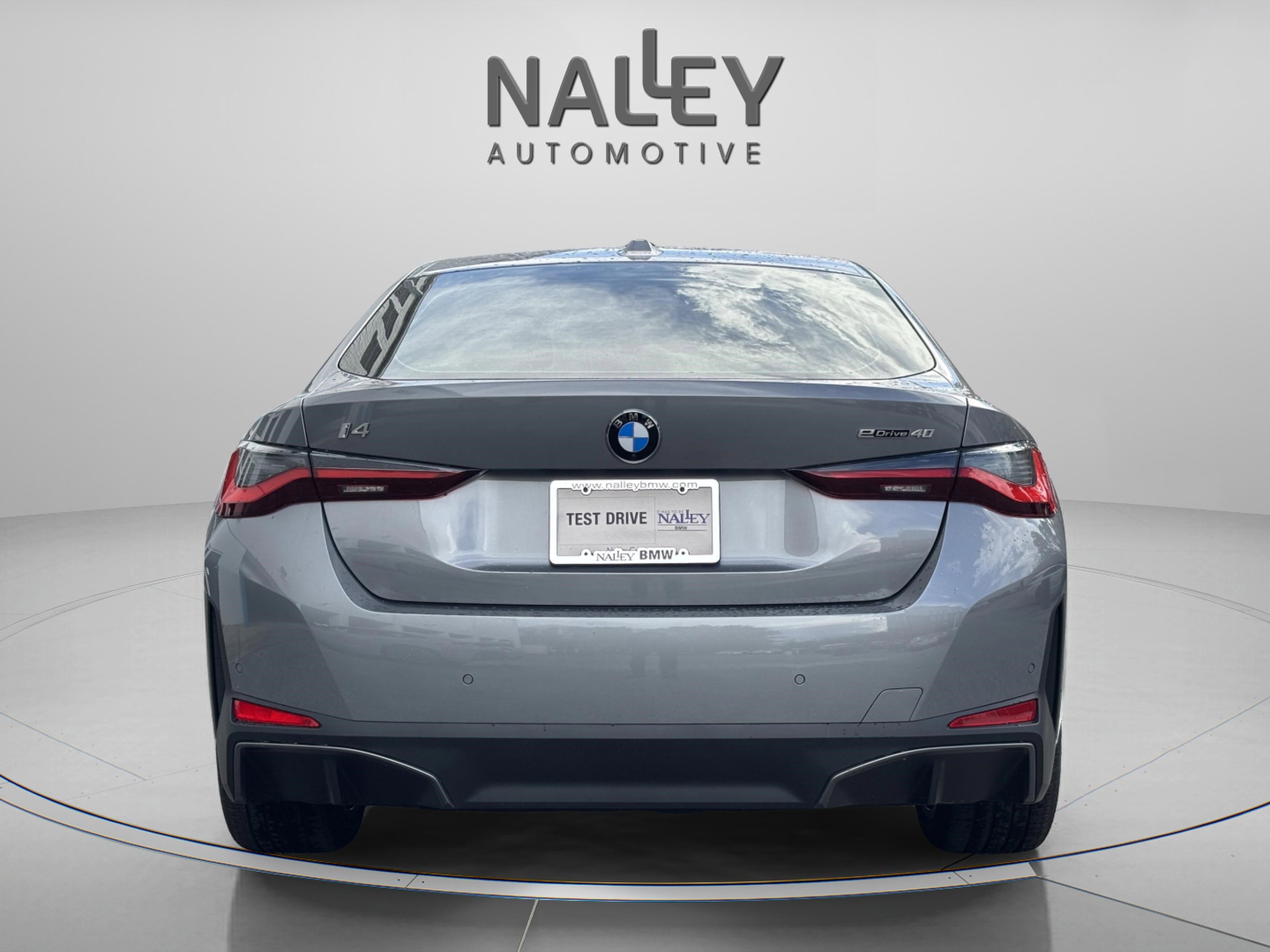 Used 2026 BMW i4 eDrive40 w/ Premium Package image 3