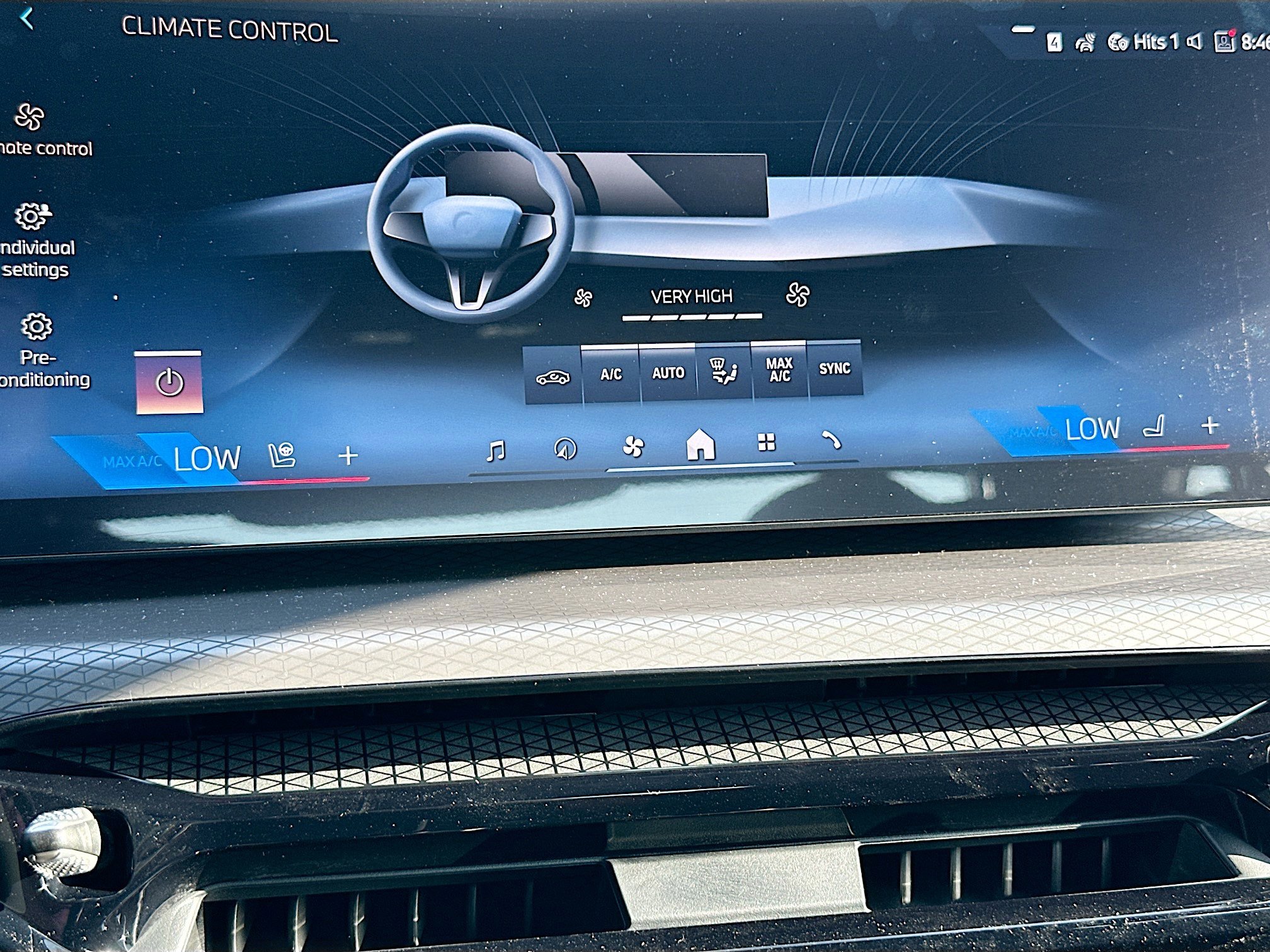 New 2026 BMW 330i Sedan w/ M Sport Package RWD image 13