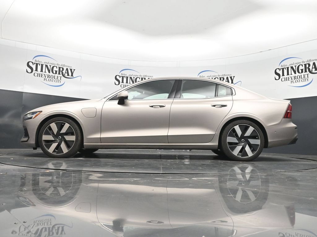 Used 2023 Volvo S60 T8 Ultimate AWD/4WD image 29