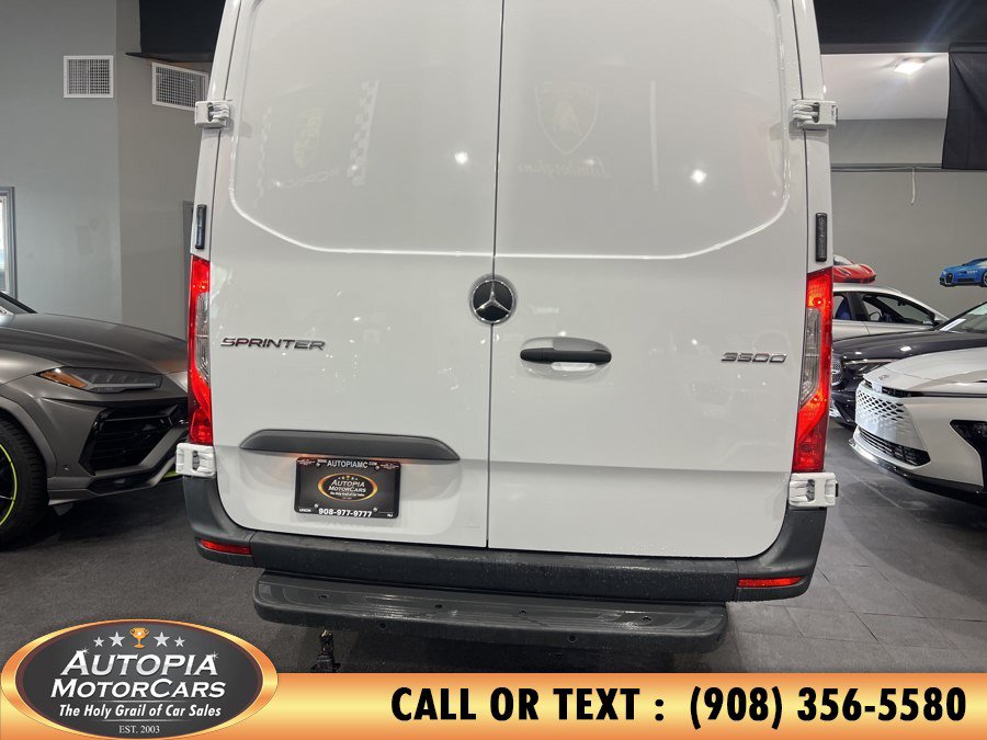 Used 2025 Mercedes-Benz Sprinter 3500 w/ Parking Package image 35