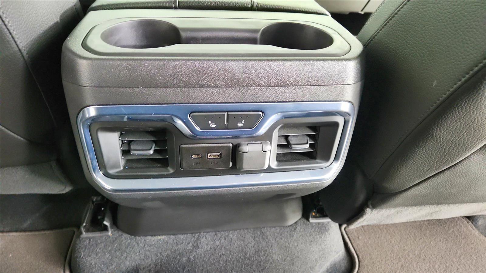 Used 2020 GMC Sierra 1500 Denali w/ Denali Ultimate Package image 34