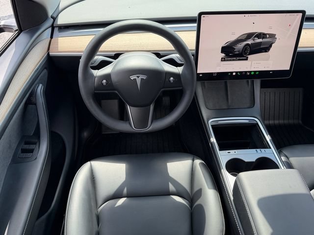 Used 2024 Tesla Model Y Long Range AWD/4WD image 12