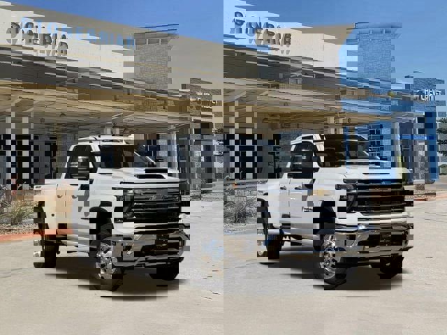 New 2026 Chevrolet Silverado 3500 LTZ image 2