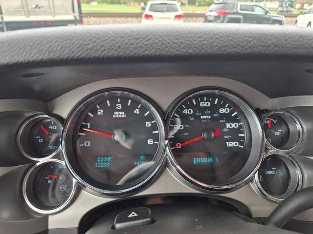 Used 2012 GMC Sierra 2500 SLE w/ SLE Preferred Package AWD/4WD image 9