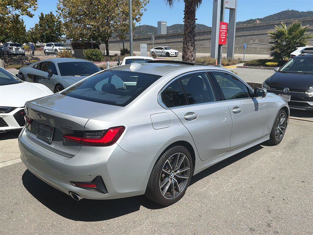 Used 2020 BMW 330i Sedan w/ Convenience Package RWD image 6