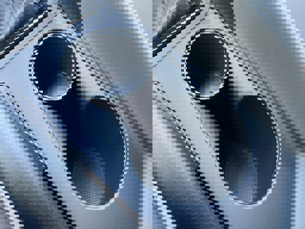 New 2025 Hyundai Elantra Sport image 8