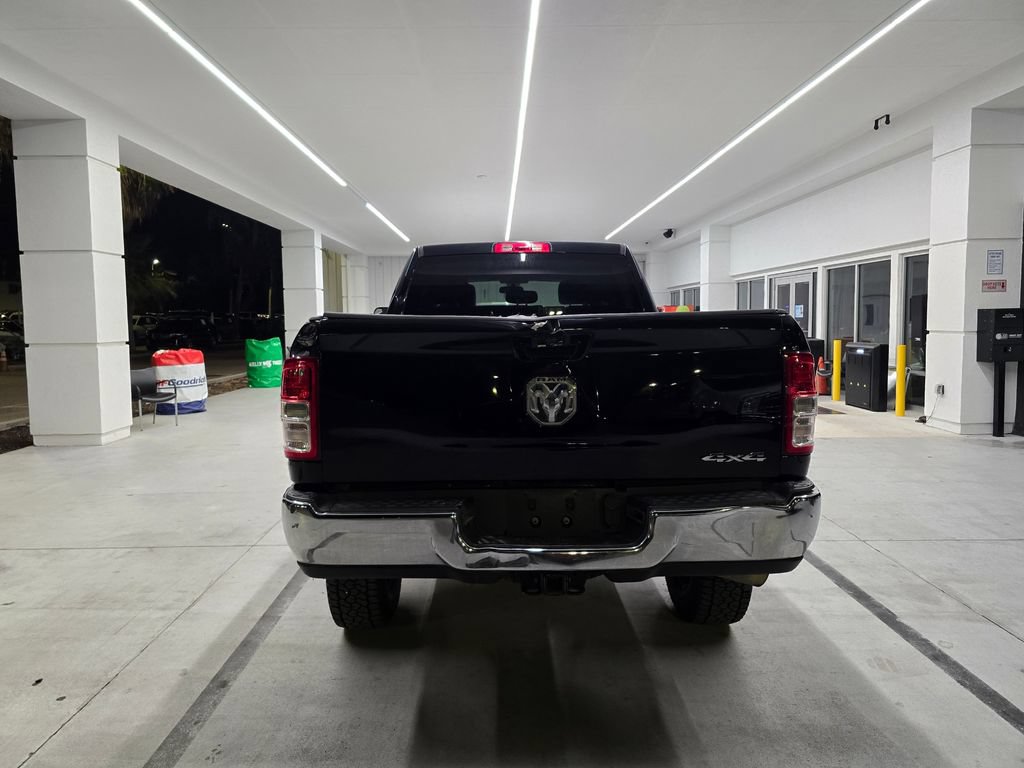 Certified 2020 RAM 2500 Tradesman w/ Chrome Appearance Group AWD/4WD image 5