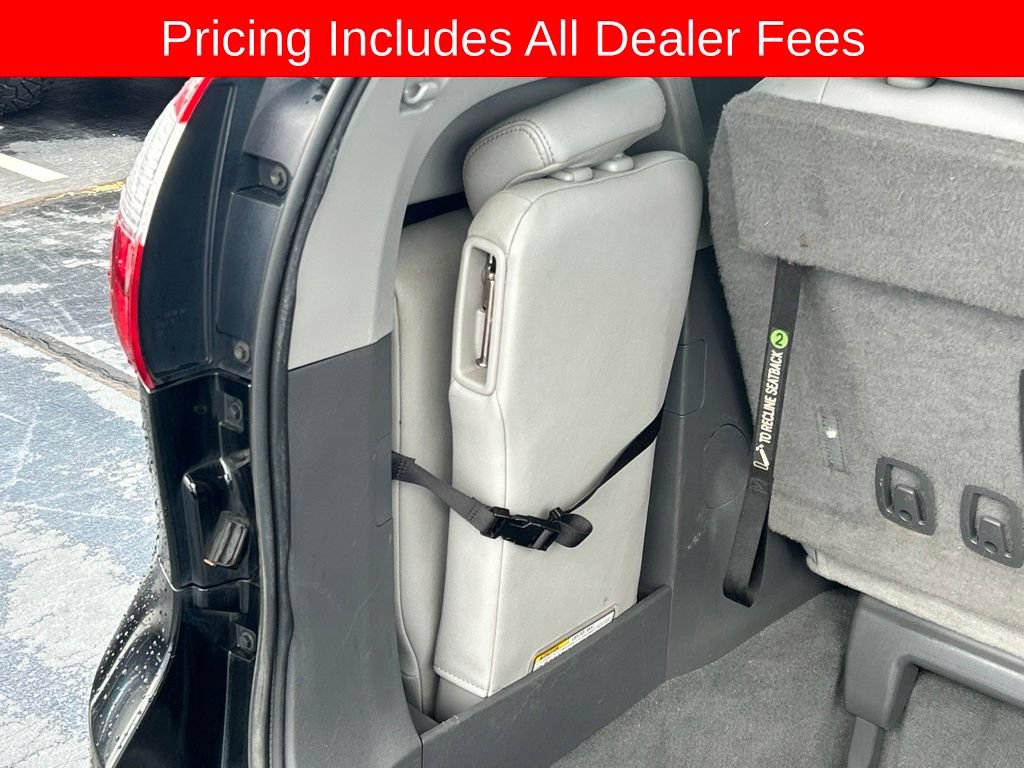 Used 2020 Toyota Sienna XLE FWD image 16