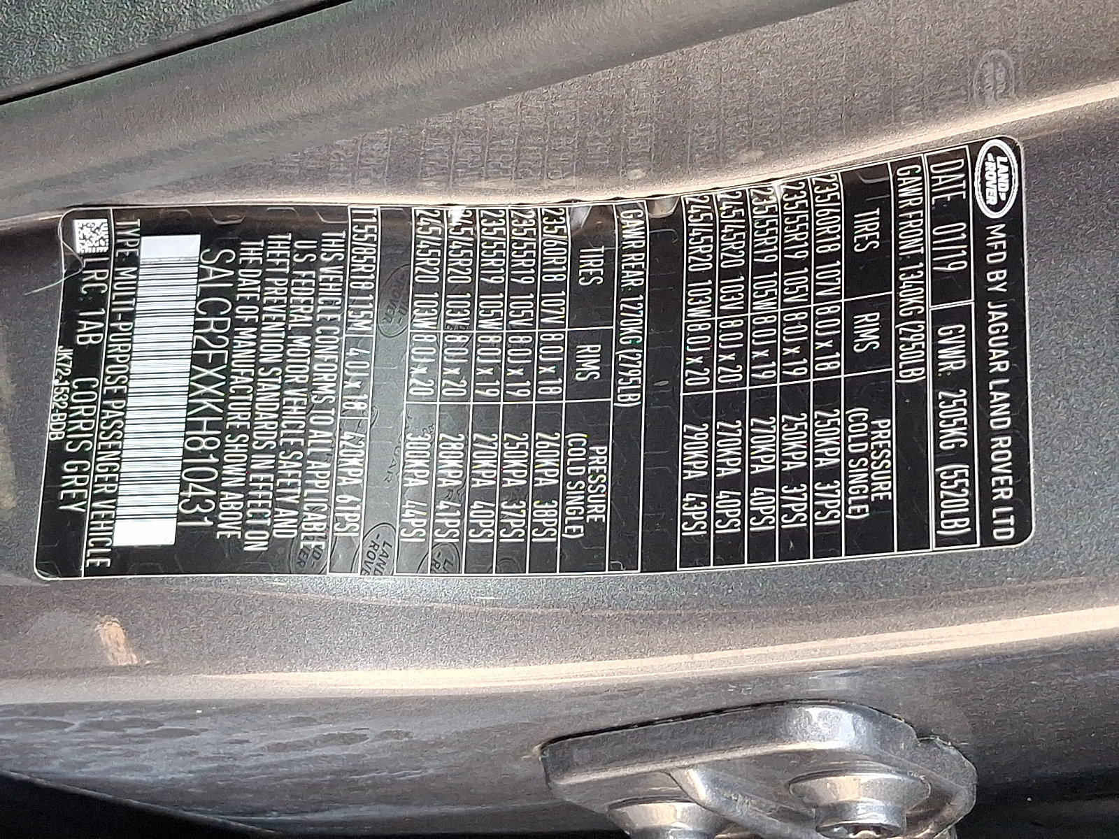 Used 2019 Land Rover Discovery Sport HSE AWD/4WD image 26