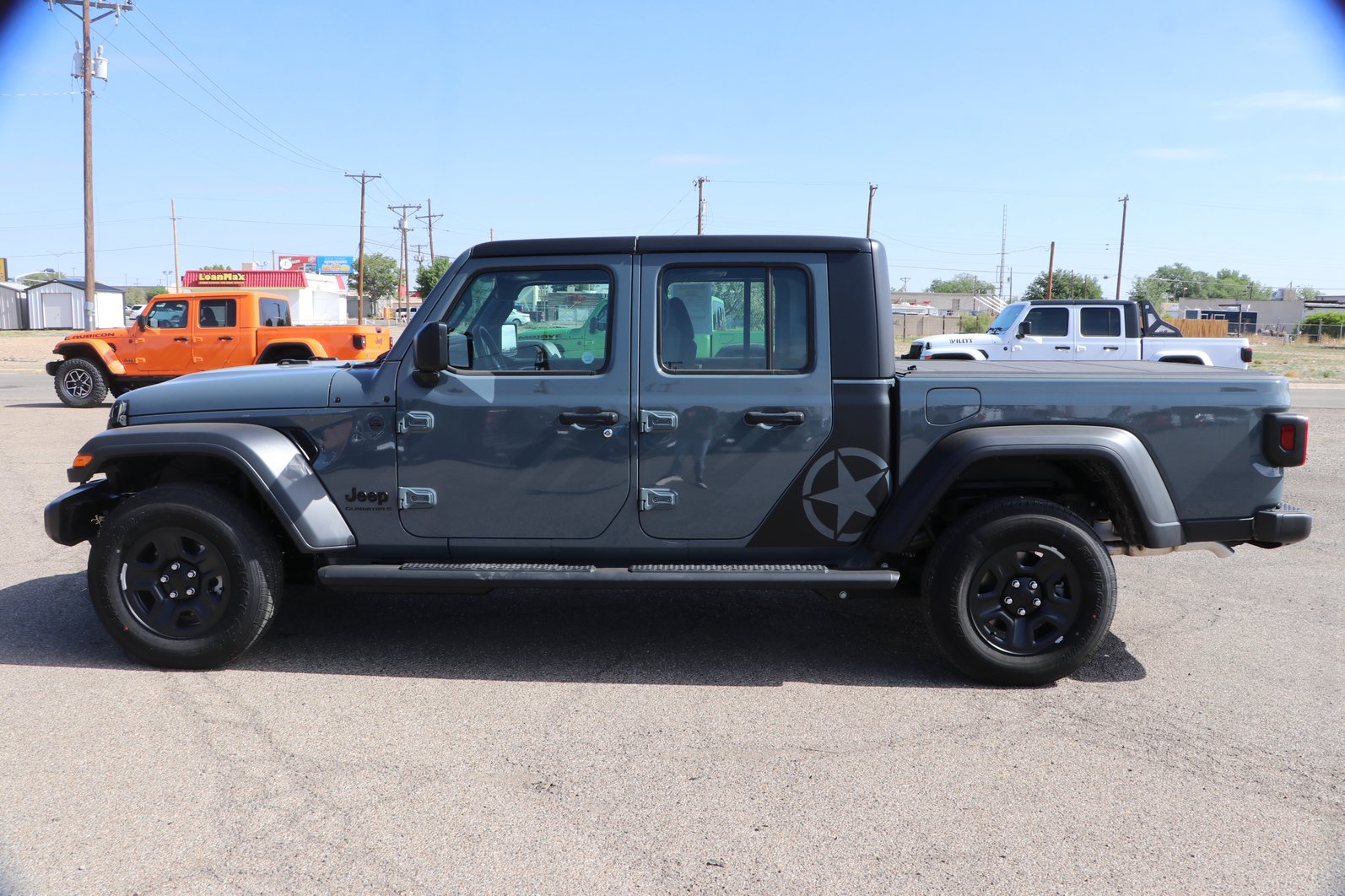 New 2026 Jeep Gladiator Sport AWD/4WD image 4