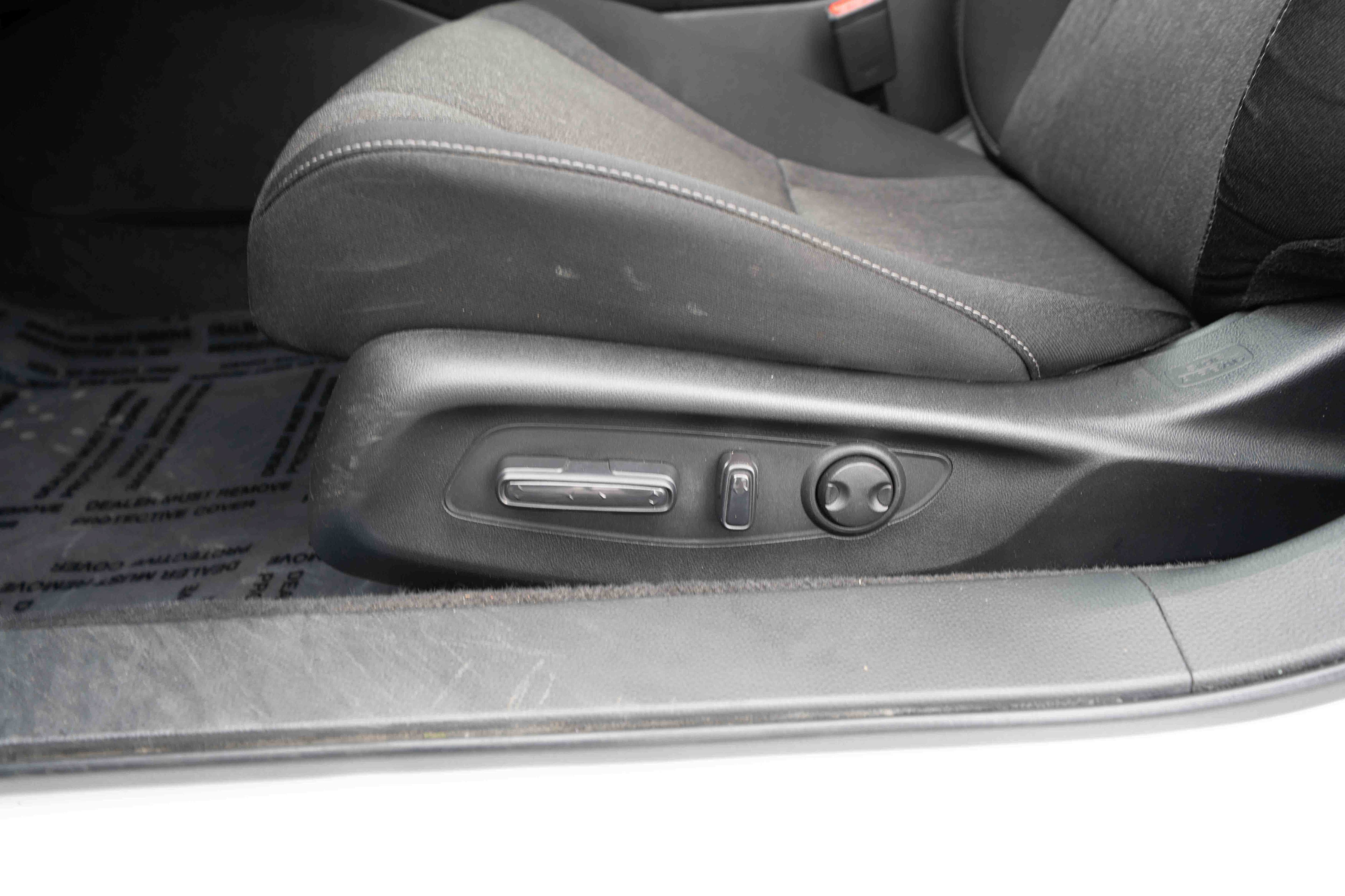 Used 2024 Honda Accord EX image 12