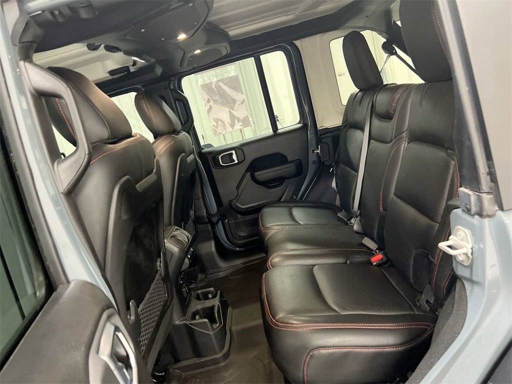 Used 2024 Jeep Wrangler Unlimited Rubicon w/ XTREMEE 35" Tire Package image 22