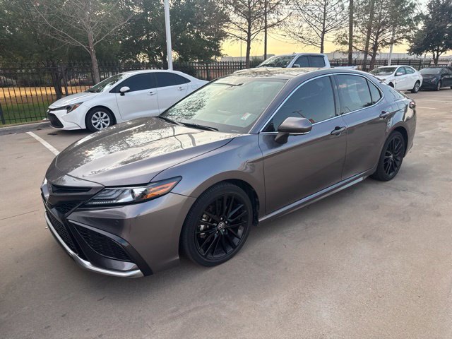 Used 2024 Toyota Camry XSE w/ Navigation Package FWD image 1