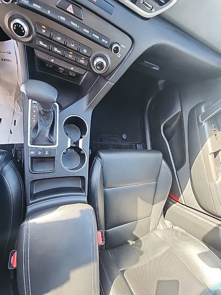 Used 2022 Kia Sportage Nightfall Edition image 23