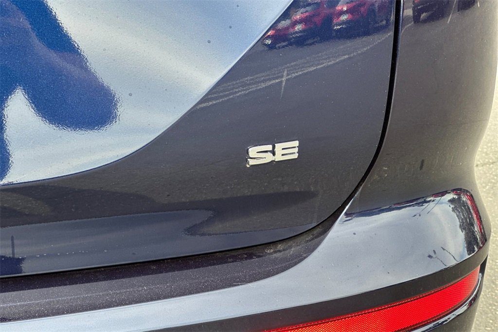 New 2025 Mitsubishi Outlander SE image 27