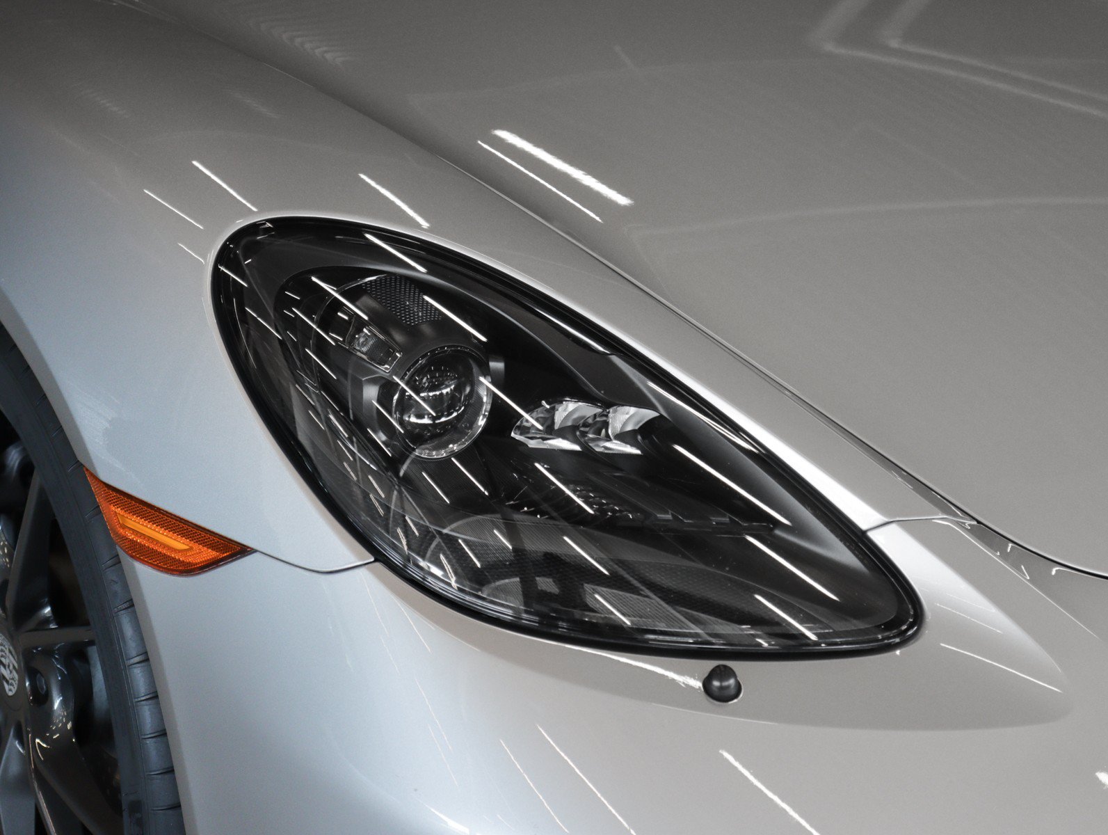 Certified 2023 Porsche 718 Boxster RWD image 29