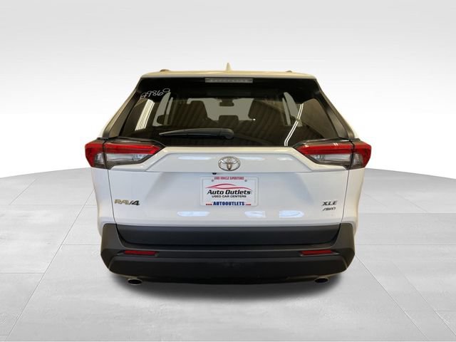 Used 2022 Toyota RAV4 XLE w/ Convenience Package AWD/4WD image 6