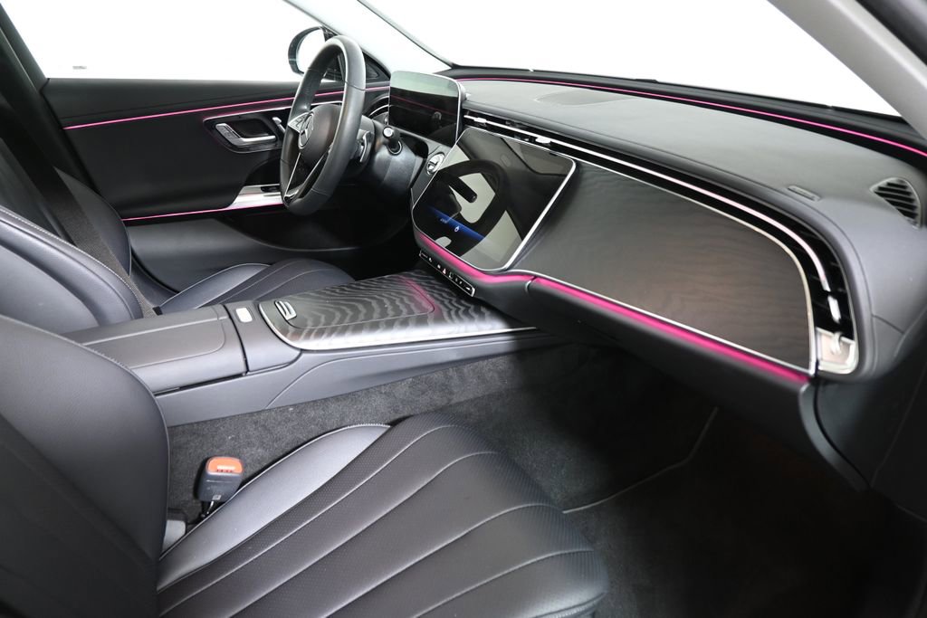 Certified 2025 Mercedes-Benz E 350 4MATIC Sedan image 26