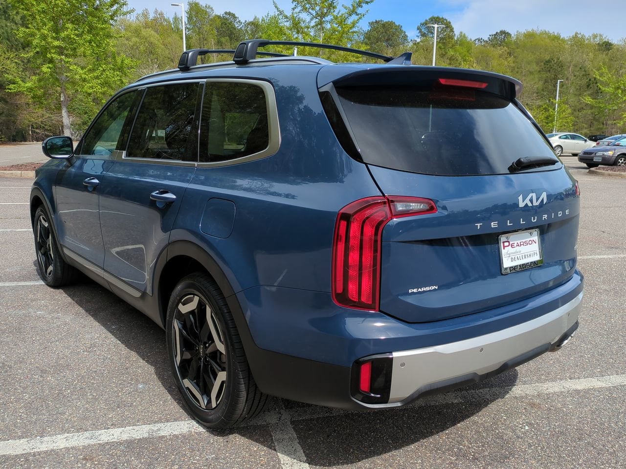 Used 2025 Kia Telluride S AWD/4WD image 6