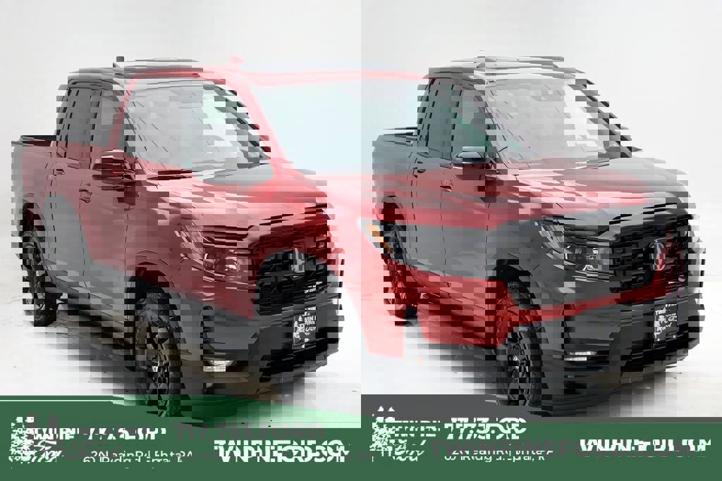 Used 2025 Honda Ridgeline Black Edition image 1