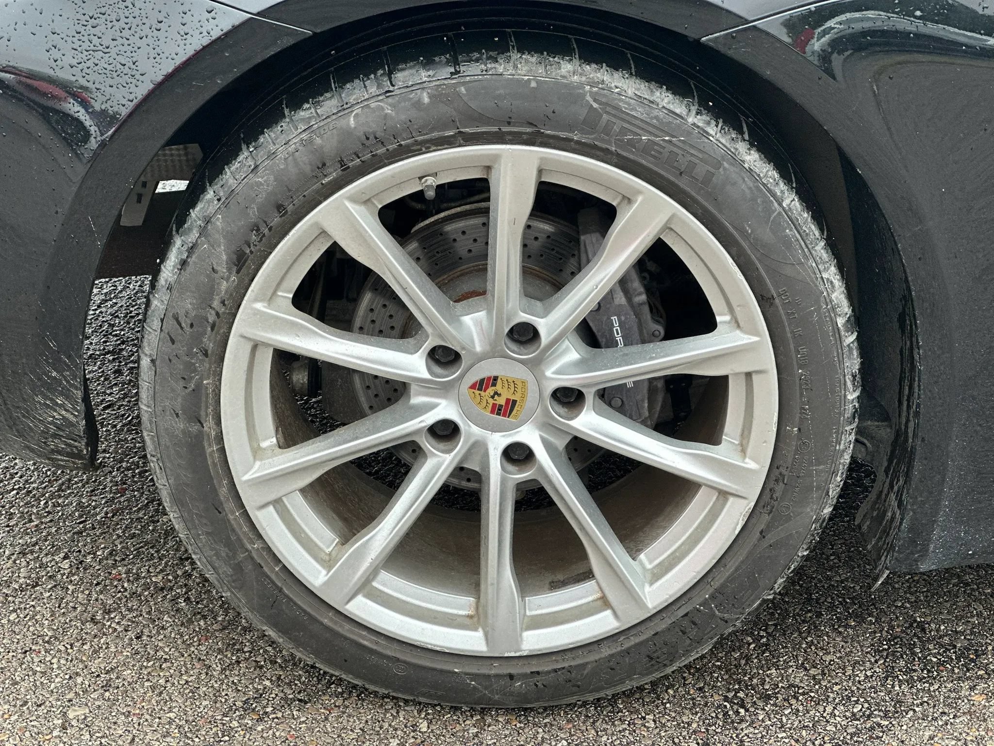 Used 2019 Porsche 718 Cayman RWD image 15
