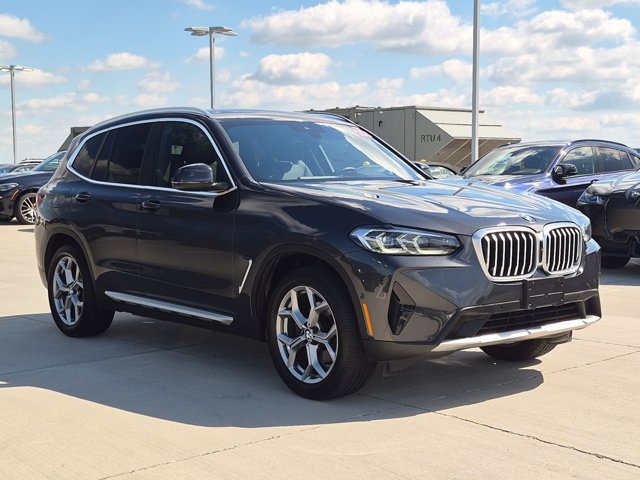 Used 2024 BMW X3 xDrive30i w/ Convenience Package AWD/4WD image 3