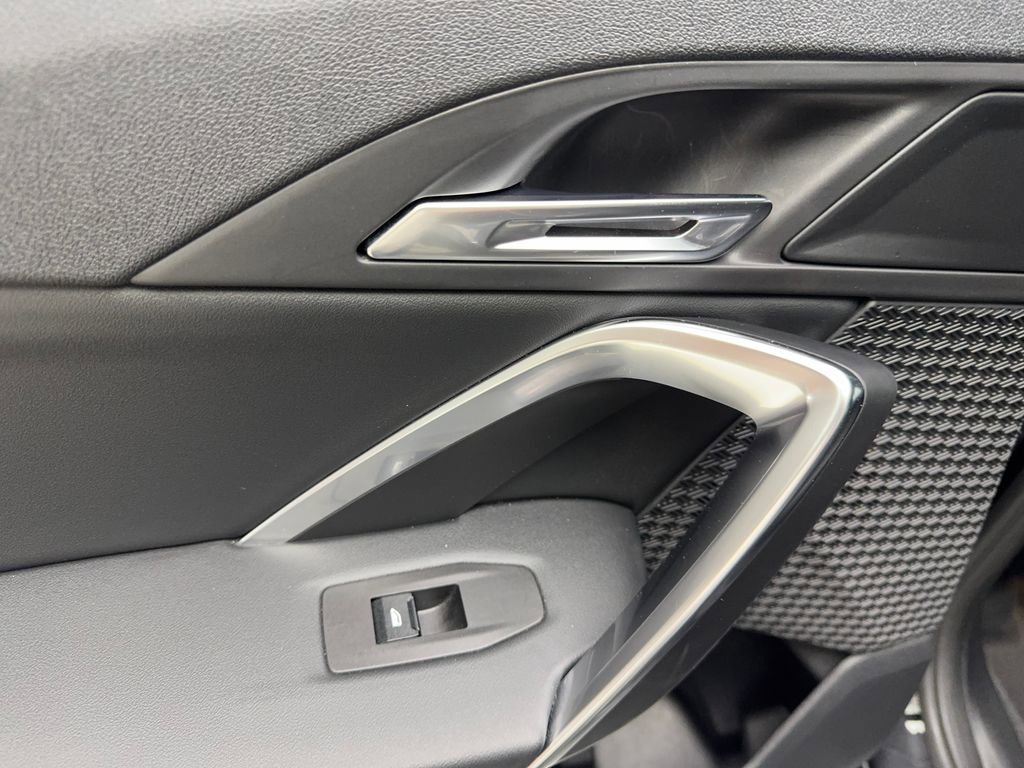 Used 2025 BMW X1 xDrive28i image 38