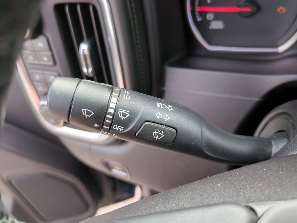 Used 2022 Chevrolet Silverado 1500 LT Trail Boss w/ Bed Protection Package image 28