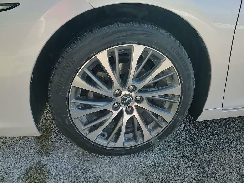 Used 2021 Lexus ES 250 w/ Premium Package image 21