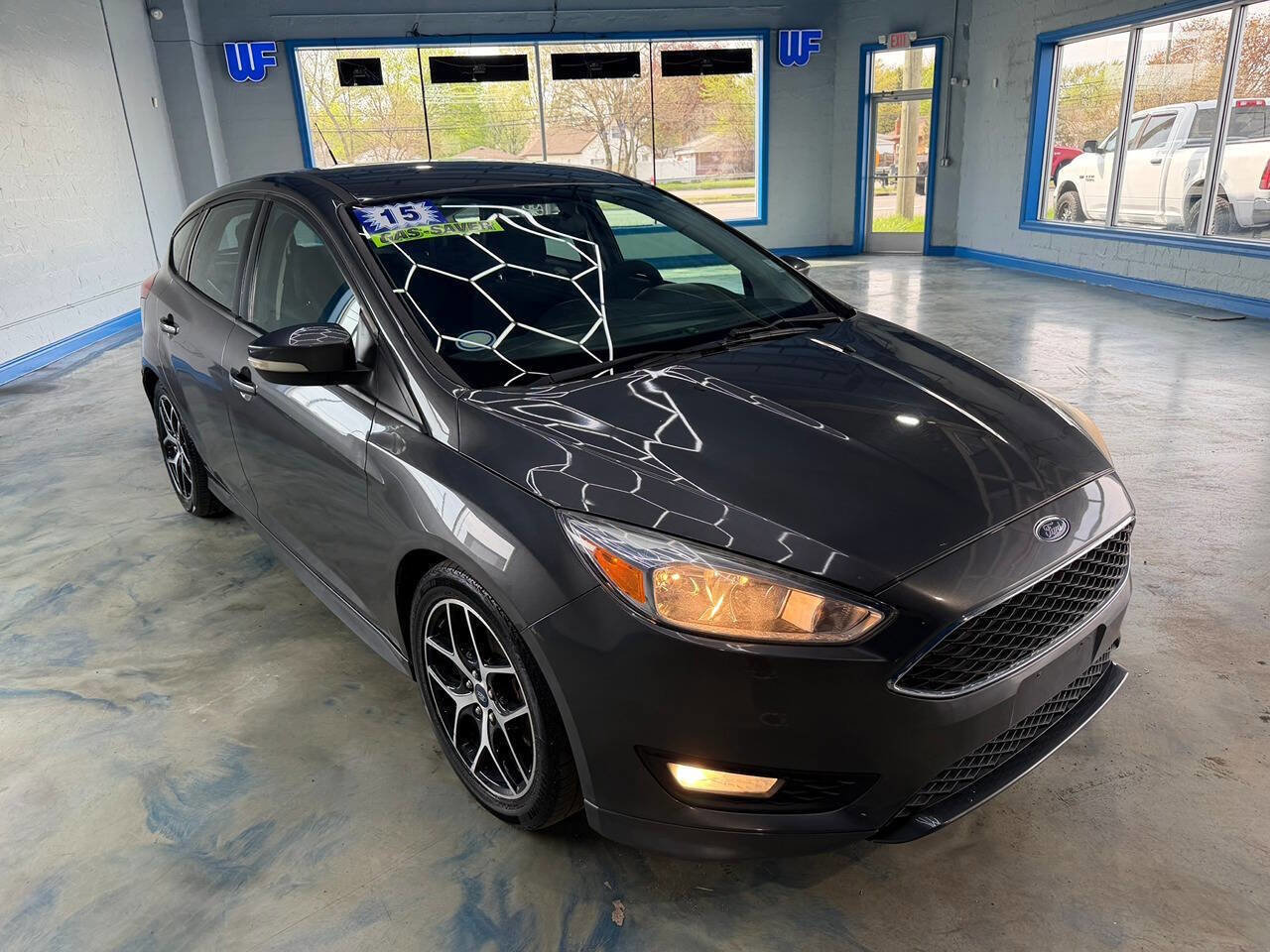 Used 2015 Ford Focus SE w/ SE Sport Package FWD image 8