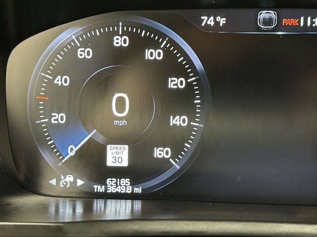 Used 2019 Volvo XC90 T6 R-Design w/ Protection Package Premier AWD/4WD image 15