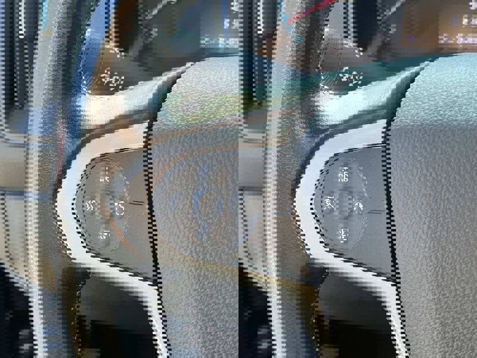 Used 2019 Chevrolet Colorado LT w/ LT Convenience Package image 25