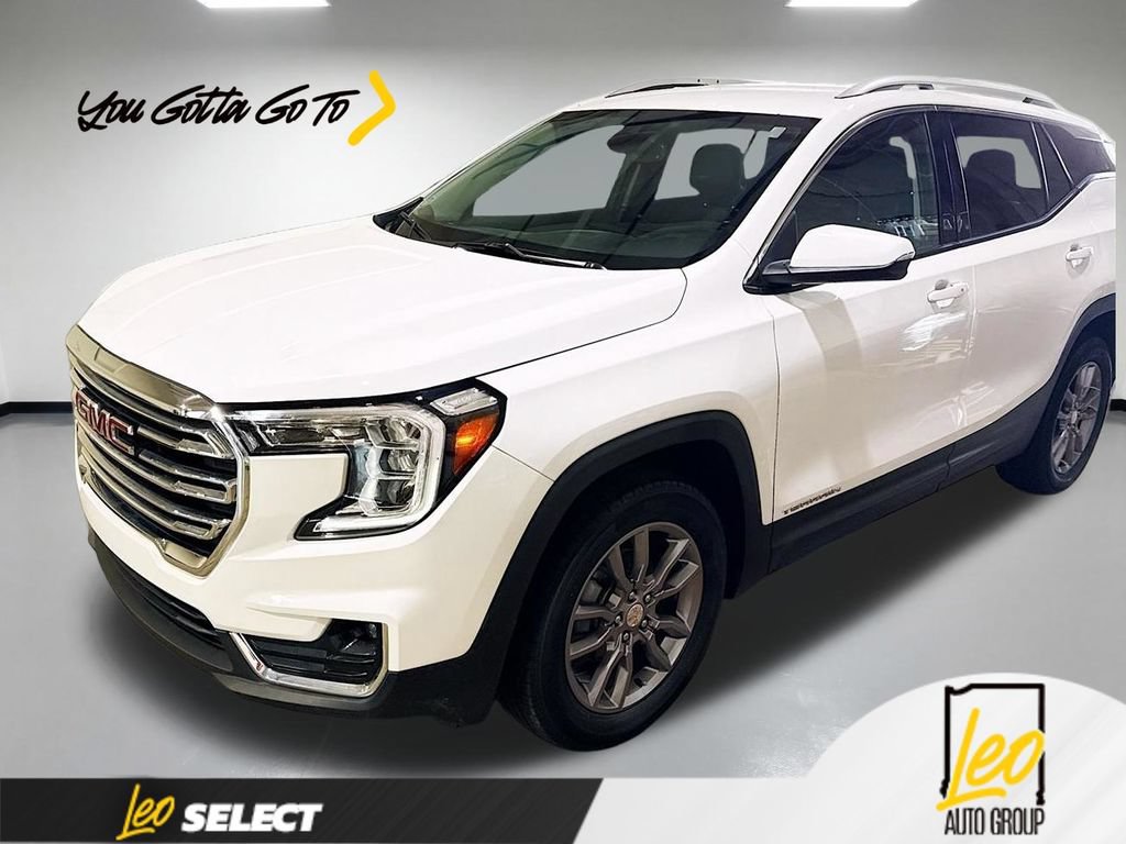Used 2024 GMC Terrain SLT w/ LPO, Floor Liner Package