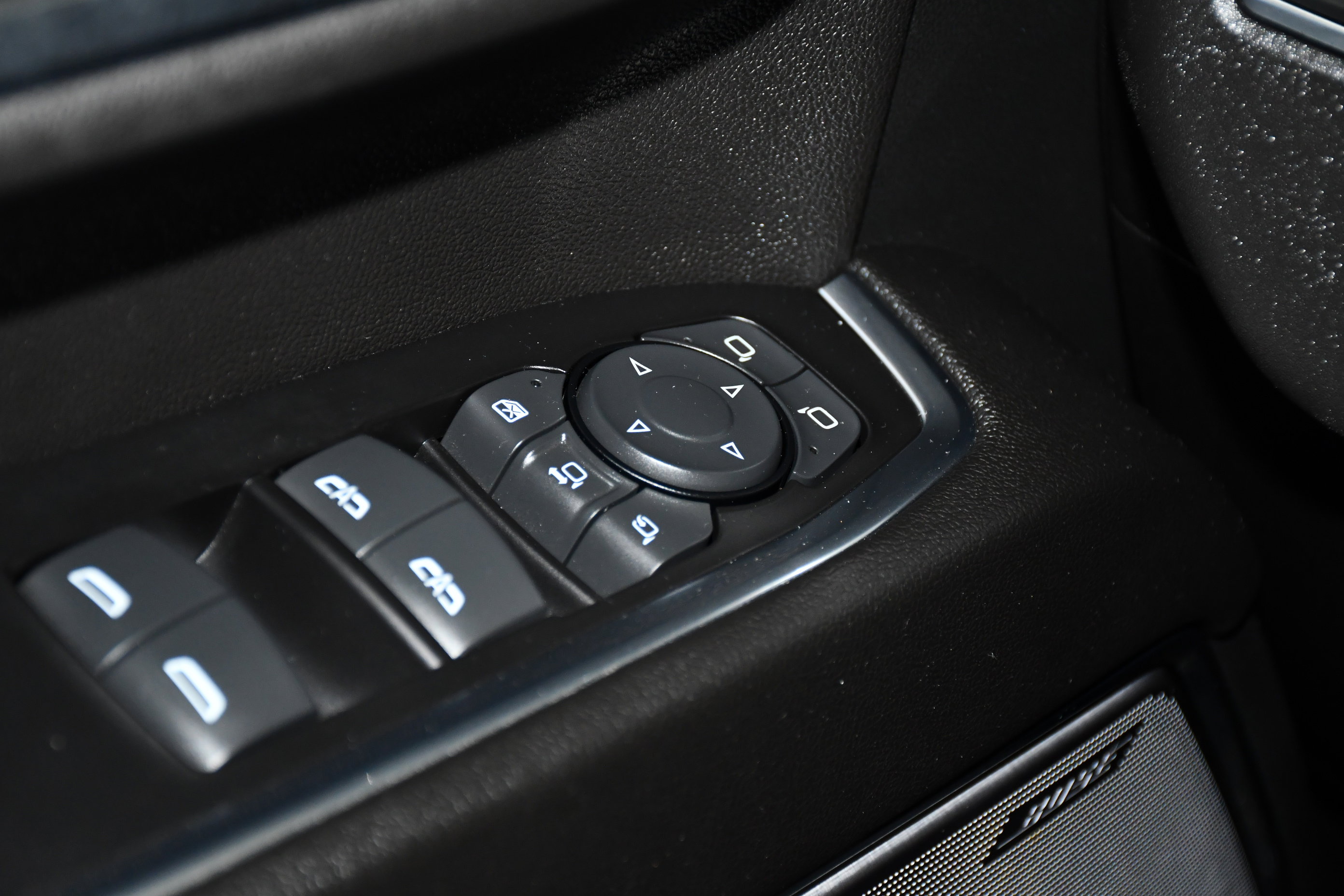 Used 2024 Chevrolet Silverado 3500 High Country w/ High Country Premium Package AWD/4WD image 39
