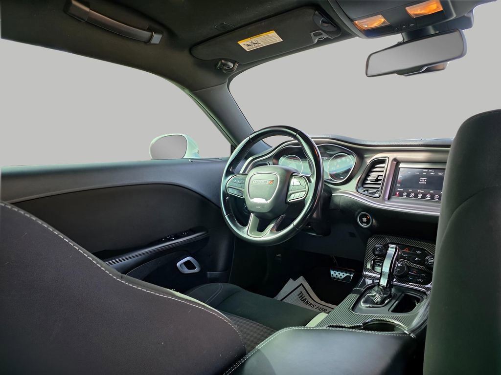 Used 2021 Dodge Challenger SXT w/ Driver Convenience Group image 9