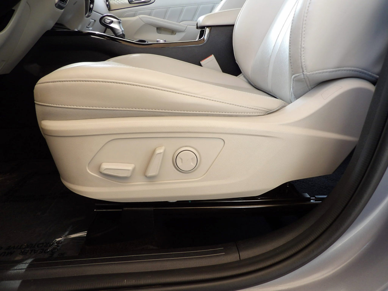 Used 2021 Kia Sorento SX image 15