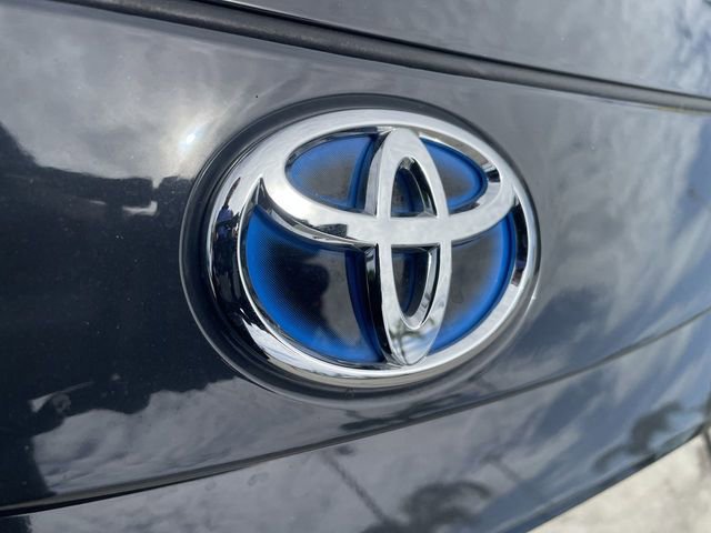 Used 2025 Toyota Corolla SE w/ SE Premium Package FWD image 30