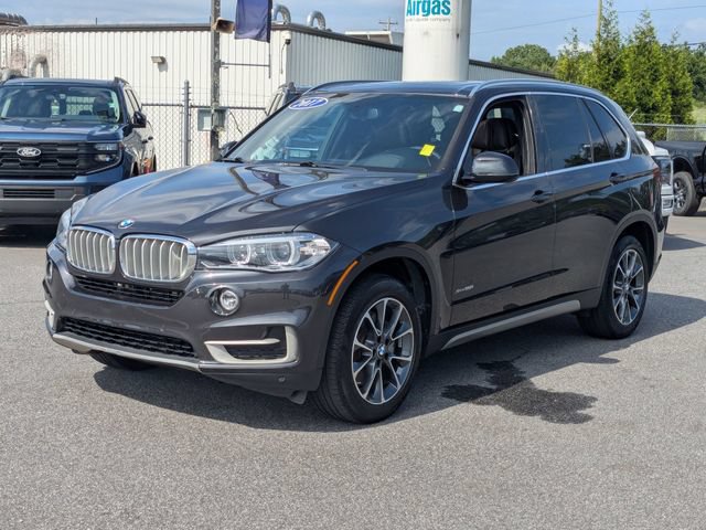 Used 2017 BMW X5 xDrive50i AWD/4WD image 7