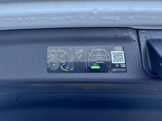 Certified 2025 Audi Q3 2.0T Premium w/ Convenience Package image 23