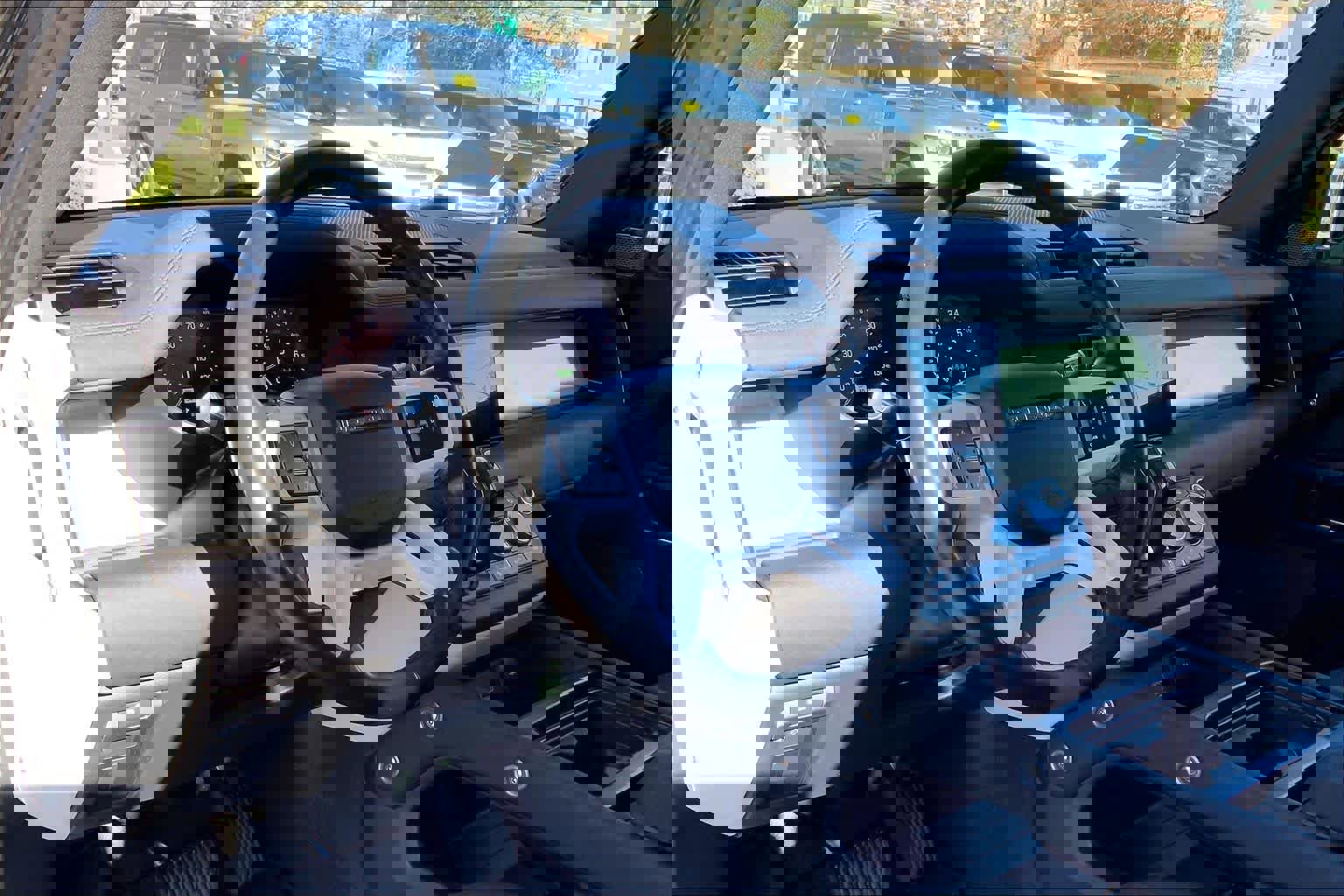 Used 2020 Land Rover Defender 110 S image 16