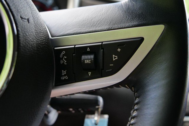 Used 2010 Chevrolet Camaro SS RWD image 24