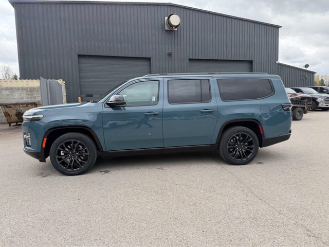 New 2026 Jeep Grand Wagoneer L Summit AWD/4WD image 32