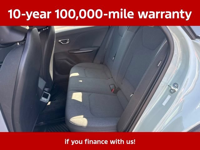 Used 2025 Kia K4 FWD image 31