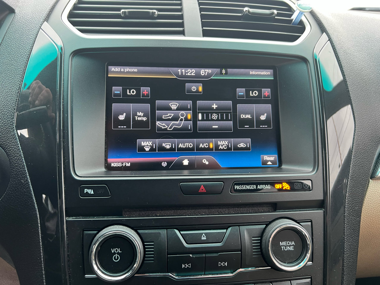 Used 2016 Ford Explorer XLT w/ Equipment Group 202A image 57