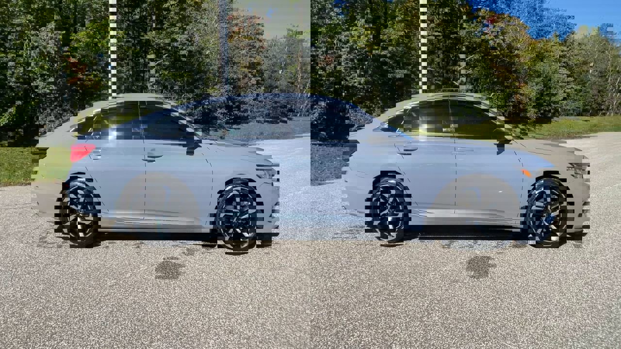 Used 2022 Honda Accord Sport image 10