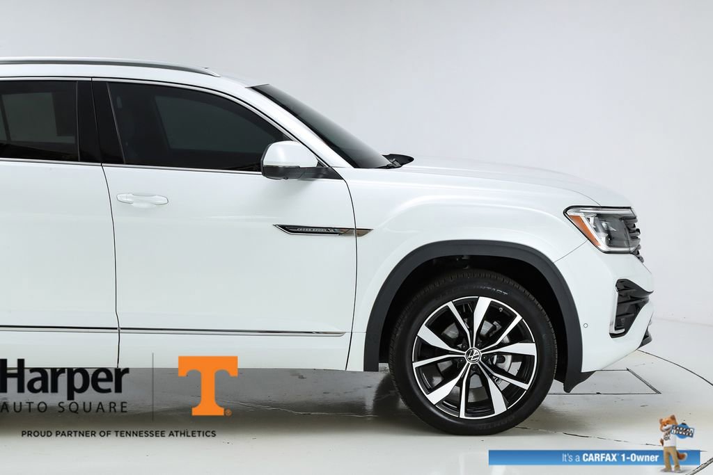 Used 2025 Volkswagen Atlas Cross Sport SEL Premium R-Line image 51