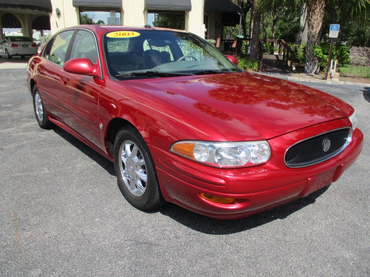 Used 2003 Buick Le Sabre Limited w/ Celebration Edition Package FWD image 2